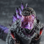 クオリティが高すぎる…！「シン・ゴジラ」超リアルで大迫力なフィギュアが、覚醒Verと共に降臨