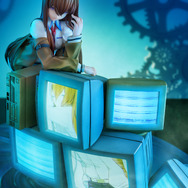 “牧瀬紅莉栖”が失われた世界を象徴するフィギュアが、雰囲気満点！儚げな表情に涙腺が刺激される