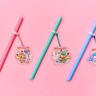 “ふわもこ”ピカチュウが優しく包む…！「ポケモンカフェ」にドリンクスリーブとガラルポニータ達のストローチャームが新登場
