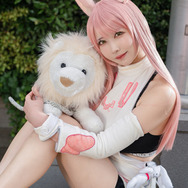 コスプレ】高身長“神”スタイルの『NIKKE』レオナが抜群の美しさ