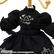 2Bの美しい衣装に飾れる！TVアニメ「ニーア オートマタ」よりトルソー型アクセサリースタンドが登場