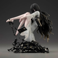 貞子、美少女フィギュアになる―艶やかな生足美脚、黒髪から覗かせる目は寂しげていて美しい…