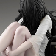 貞子、美少女フィギュアになる―艶やかな生足美脚、黒髪から覗かせる目は寂しげていて美しい…