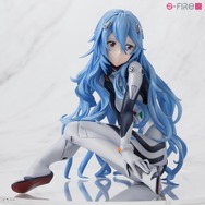 「シン・エヴァ」“ロング綾波レイ”が幻想的で儚いフィギュアに―慈しむ表情がたまらない…