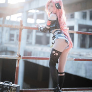 ニコ・デマラ『ゼンレスゾーンゼロ』／萝莉是我抱走的呀（Weibo：萝莉是我抱走的呀）、撮影：囧Ero（Weibo：@囧Ero_____ ）