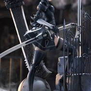 振り向き2Bの表情が美しい!アニメ「ニーア オートマタ」よりフィギュアが登場―遊撃する9Sもかっこいい