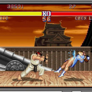 スマホで『ストII』が遊べる！『ストリートファイター』×「au」コラボ企画第1弾として、リュウたちが対戦に興じるキービジュアルなどが公開