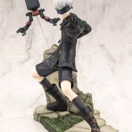 躍動感が素晴らしい!「ニーア オートマタ Ver1.1a」華麗に斬りかかる「2B」と「9S」が共闘ポーズでフィギュア化