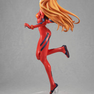 “貞本エヴァ”のレイ＆アスカを完全再現！指の先まで丁寧に造形、フィギュア予約締切が迫る