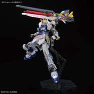 ガンダムプラモデルRX-93 νガンダム [クリアカラー] 限定パッケージ ガンプラ「RG RX-93ff νガンダム [クリアカラー]」が先行販売