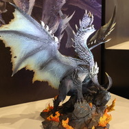 モッフモフなジンオウガを間近で鑑賞！「モンスターハンター20周年-大狩猟展-」 記者会見＆現地レポート