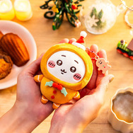 「ちいかわ」クリスマスな新作ぬいぐるみマスコットが受注予約受付中！原作で衝撃の登場を果たした“クリスマスプレゼント”もインパクト大