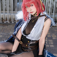 モデル／菜柚（X：@n_ay_u）、撮影／tama（X：@tama_0811_）