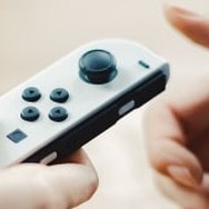 ニンテンドースイッチを海外に持っていくなら読んで！夏休みにあわせて任天堂が注意喚起―現地の法令で罰せられるケースも