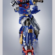 フィリピンのビッグな愛が支える「ボルテスV」がロボット魂に！“天空剣”を振り上げる姿がカッコいい、令和もアツいロボフィギュア