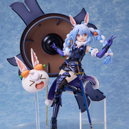 ホロライブ・兎田ぺこらが「マシュの鎧」を着こなす！特別な姿の『FGO』コラボフィギュア、予約受付スタート