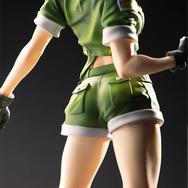 『KOF‘97』時代の「レオナ」が美少女フィギュア化！当時の面影を残しつつ、超必殺技「リボルスパーク」のビシッとした決めポーズを再現