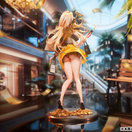 魅惑の金髪ギャル！『勝利の女神：NIKKE』より「ルピー」のフィギュアが予約開始―ショッピングバッグや輝くアサルトライフルまでしっかり再現