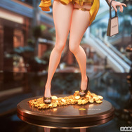 魅惑の金髪ギャル！『勝利の女神：NIKKE』より「ルピー」のフィギュアが予約開始―ショッピングバッグや輝くアサルトライフルまでしっかり再現