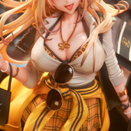 魅惑の金髪ギャル！『勝利の女神：NIKKE』より「ルピー」のフィギュアが予約開始―ショッピングバッグや輝くアサルトライフルまでしっかり再現