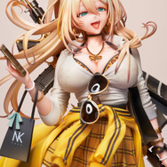 魅惑の金髪ギャル！『勝利の女神：NIKKE』より「ルピー」のフィギュアが予約開始―ショッピングバッグや輝くアサルトライフルまでしっかり再現