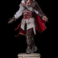 アサシンクリード　フィギュア　スタチュー　エツィオ　1/10　IRON Amazon | アサシンクリード マスターアサシン エツィオ