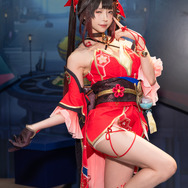 花火『崩壊：スターレイル』／綺太郎（X：@kitaro_cos）