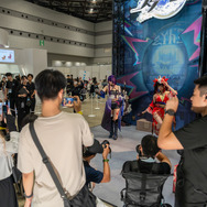 花火『崩壊：スターレイル』／綺太郎（X：@kitaro_cos）