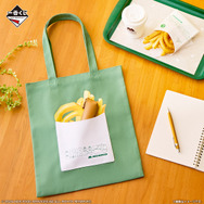 「一番くじ モスバーガー」のラインナップが、どれもユニーク！デカすぎる「オニポテ」クッションや、巨大バーガークッションなど