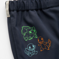 Classicoの「ポケモン医療用アパレル」に新作追加！グッズとして「ペンケース」も登場―ポケットからのぞくピカチュウが可愛い