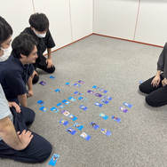 ドラマティック縁バトルRPG『護縁』は総勢60以上のプレイアブルキャラが登場！魅力的な“英雄かるた”勝負で、目指せ『護縁』特命担当！