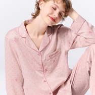 『星のカービィ』コラボアパレルがGUから9月13日発売！テーマは「プププランドへの旅」―ラウンジセットやポーチなど旅にぴったりなアイテムを用意