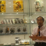 コナミスタイル東京ミッドタウン店オープン、開店前から多くのファンが駆けつける