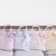 メゾンドフルール　ちいかわ　モモンガ　刺繍タオルハンカチ　刺繍巾着 ちいかわ×Maison de FLEUR」モモンガたちの刺繍&リボンが可愛い