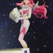 ボディラインもくっきり！劇場版「ガンダムSEED」ラクス
