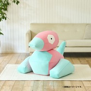 等身大 ポリゴン●ぬいぐるみ●新品未使用 でかい…！『ポケモン』存在感抜群の「等身大ポリゴンぬいぐるみ