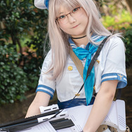 ネオン『勝利の女神：NIKKE』／綴（@tsuzuri_7）