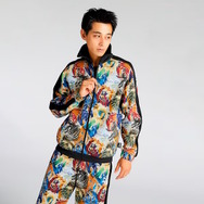 『モンハン』コラボアパレルがPUMAから発売決定！リオレウスやジンオウガ、アイルーたち人気モンスターをクールにデザイン