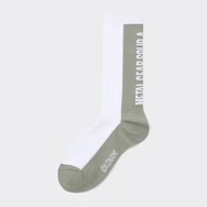 「メタルギア」とGUがコラボ！スネークとザ・ボスにタウンウェアを支給するとしたら？をコンセプトに普段使いしやすいアイテムがずらり