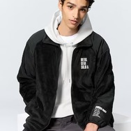 「メタルギア」とGUがコラボ！スネークとザ・ボスにタウンウェアを支給するとしたら？をコンセプトに普段使いしやすいアイテムがずらり