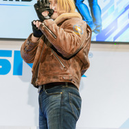 テリー・ボガード／AKI