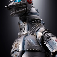 “光る！鳴る！咆える！”「メカゴジラ」がDX超合金魂で出撃！背びれスイッチで音声・発光ギミックが作動、パーツ差し替えで飛行形態を再現可能