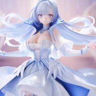透き通る神々しさ…!『アズレン』優美な「アーガス」が待望のフィギュア化―なびくスカートと髪の躍動感が美しい