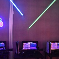 東京ゲームショウに“ディスコードポリス”出現！力入れすぎな近未来都市に心躍りまくり【TGS2024】