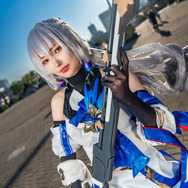 コスプレ】『崩壊：スターレイル』ブローニャが狙い撃ち！優雅な