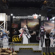 ターン制SRPGとして進化した『ドルフロ2』！コスプレイヤーに等身大パネルと、見ごたえばっちりなブースを訪問してみた【TGS2024】