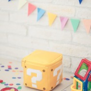 マリオの帽子&ハテナブロックのポーチが可愛い！全国の書店やセブンーイレブン、My Nintendo Storeなどで発売