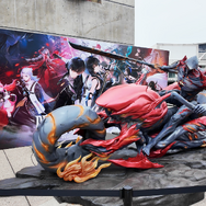 「燎原の炎騎」の巨大オブジェ