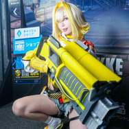 エレグ『勝利の女神：NIKKE』／箱ネコ（X：@hakonyanya）【Level Infiniteブース】