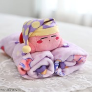 すやすやカービィが可愛すぎる！ぬいぐるみ付きブランケットが